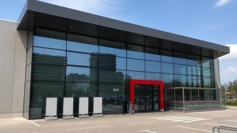 SPAR, sklep przy dworcu Linz Hauptbahnhof