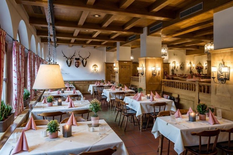 Braurestaurant IMLAUER, okolice dworca Salzburg Hauptbahnhof
