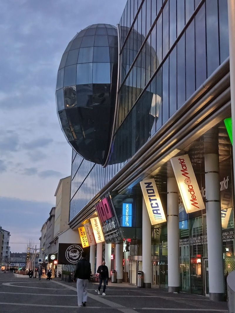 1100 Columbus Shops & Offices, galeria handlowa w pobliżu dworca Wien Hauptbahnhof