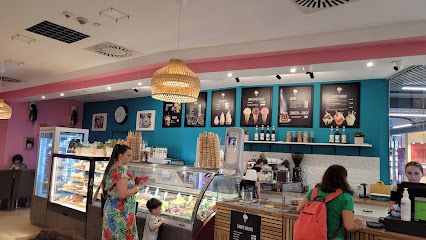 Lodziarnia Liks - Galeria Rondo, okolice dworca Bochnia
