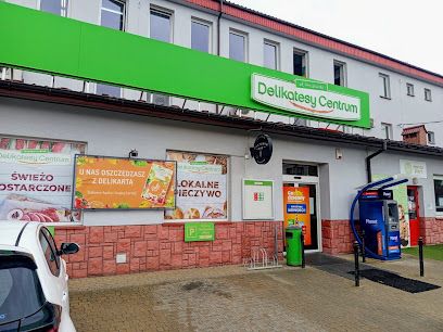 Delikatesy Centrum, sklep przy dworcu Bochnia