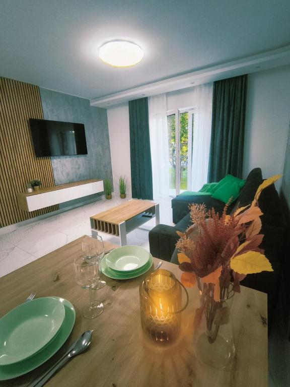 Aura Apartamenty, nocleg blisko dworca Brzeg