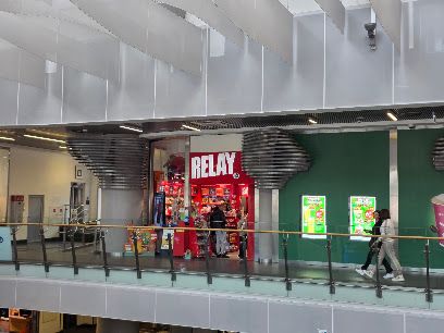 Relay, sklep przy dworcu Bydgoszcz Główna