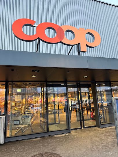 Coop Supermarkt Bern Postparc, sklep przy dworcu Bern