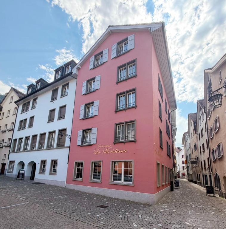 Hotel Alpenstadt, nocleg blisko dworca Chur