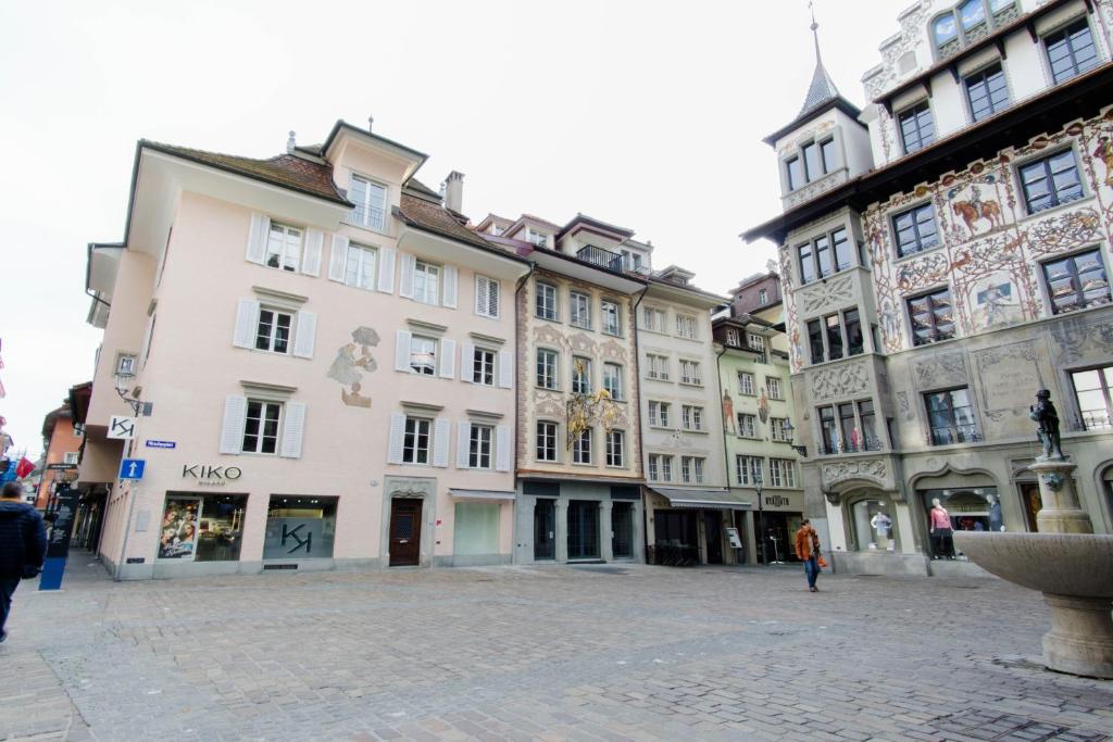 KoBi Apartments Hirschenplatz, nocleg blisko dworca Luzern