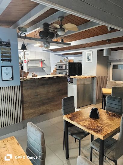 Pizzeria & Bar u Irasa, okolice dworca Chojnice