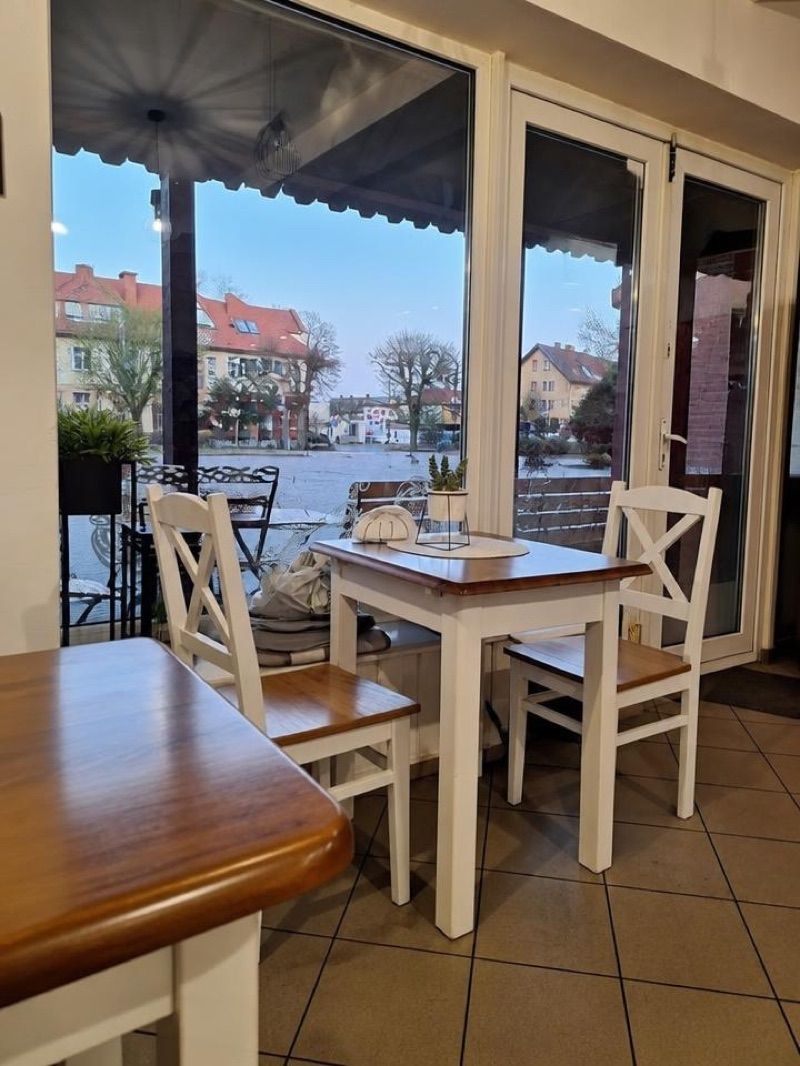 Pizzeria Julia, okolice dworca Czersk