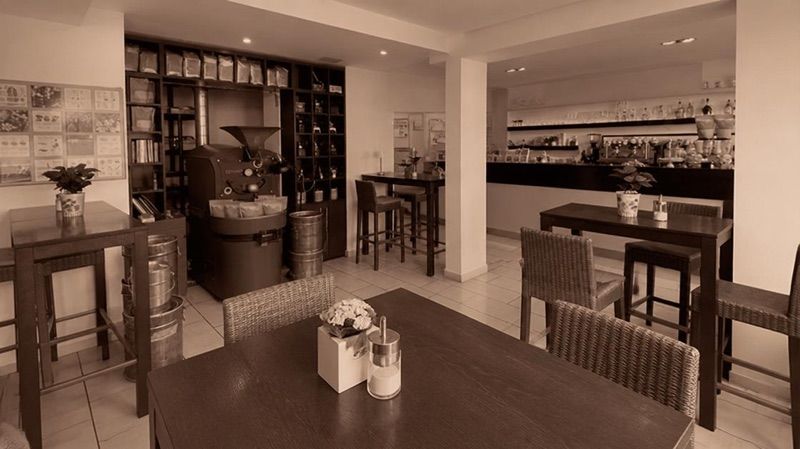 Caffeppuccino, okolice dworca Frankfurt (Main) Hauptbahnhof