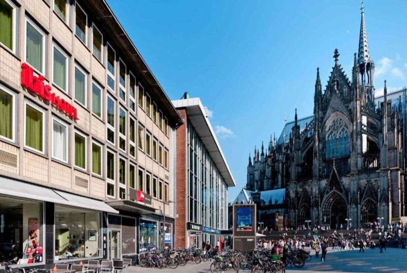 Ibis Hotel Köln Am Dom, hotel blisko dworca Köln Hauptbahnhof