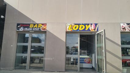 Ekspres Bar, Lody, okolice dworca Dębica