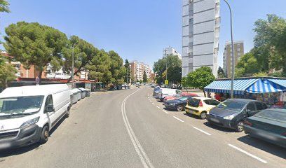 Kiosco de prensa, sklep przy dworcu Sevilla - Santa Justa