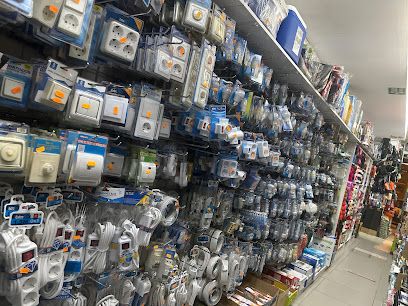 BAZAR Y ALIMENTACION, sklep przy dworcu Sevilla - Santa Justa