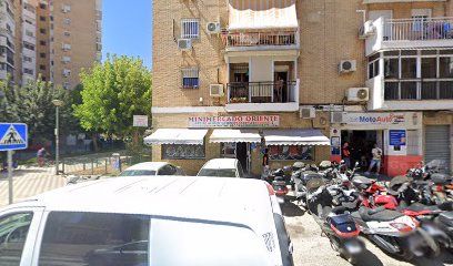 Minimercado Oriente, sklep przy dworcu Sevilla - Santa Justa