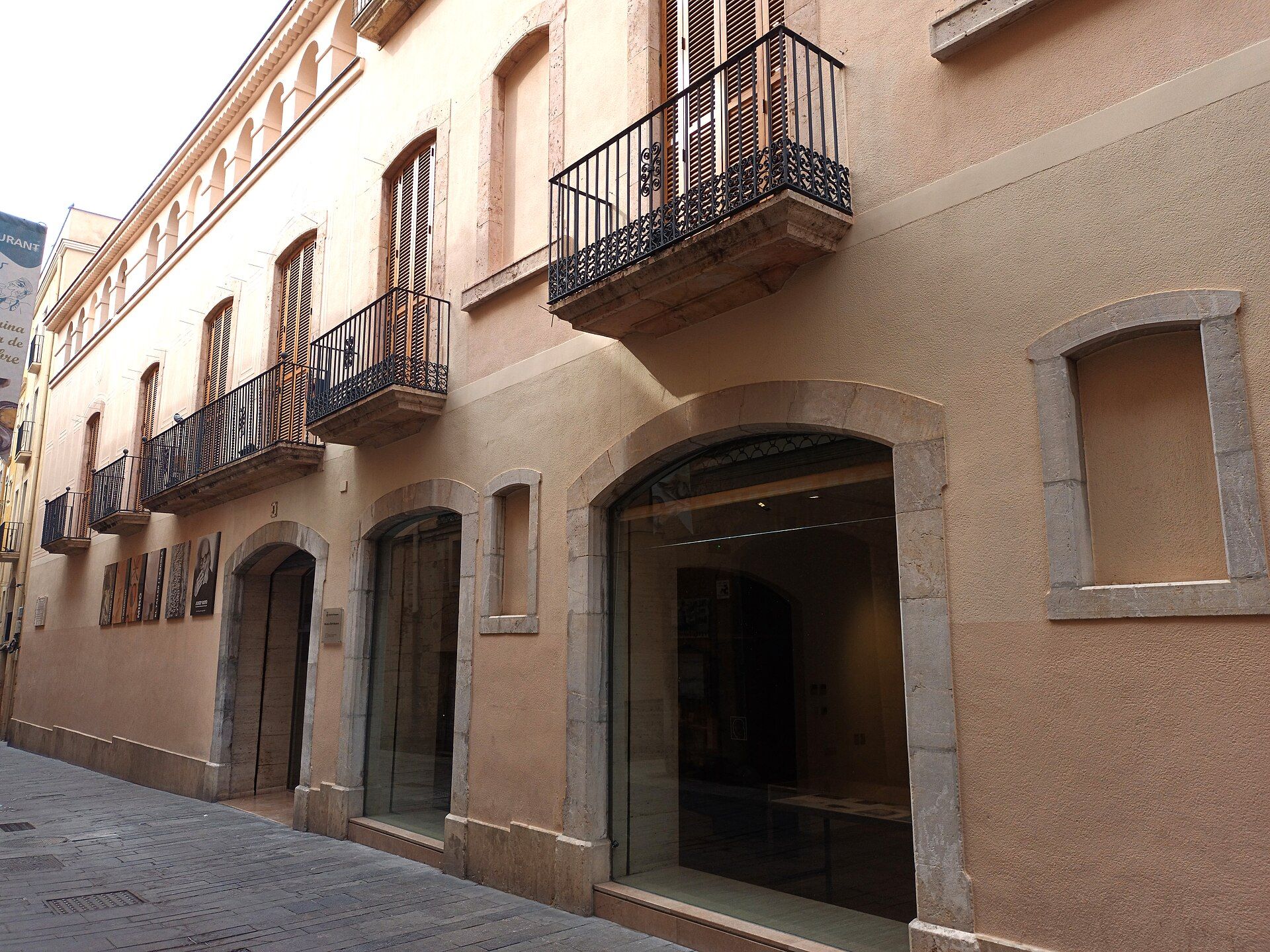 Museo de Arte Moderno de Tarragona, atrakcja w pobliżu dworca Tarragona