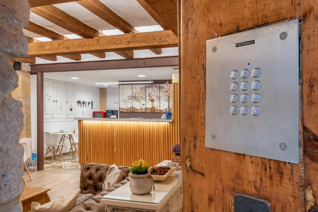Hostal 977, nocleg blisko dworca Tarragona