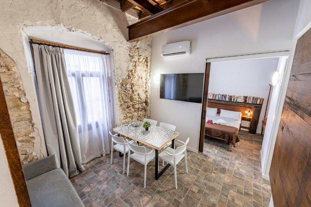 OLD TOWN EXPERIENCE CENTRAL Apartment, nocleg blisko dworca Tarragona