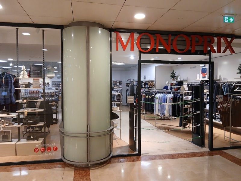 Centre commercial Les Tanneurs, galeria handlowa w pobliżu dworca Lille Flandres