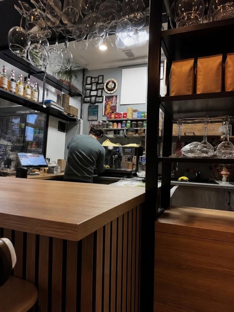Lis Coffee Goleniów, okolice dworca Goleniów
