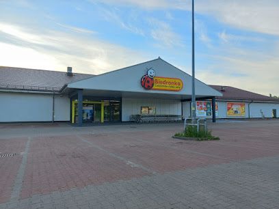 Biedronka, sklep przy dworcu Hajnówka