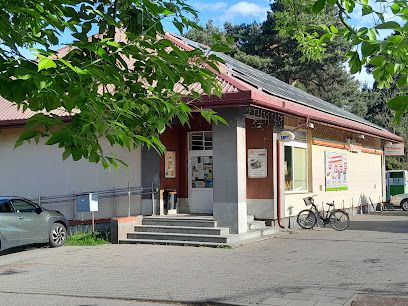 Sklep spożywczy GAMA, sklep przy dworcu Hajnówka