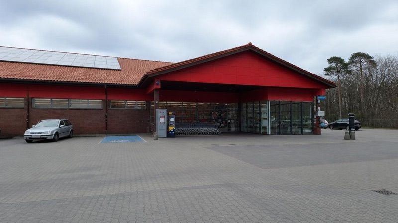 POLOmarket, sklep przy dworcu Hel