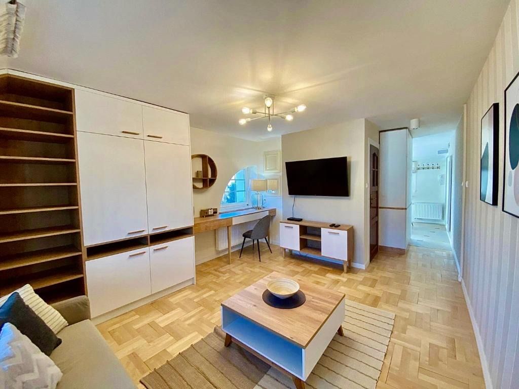 Apartamenty na Klasztornej, hotel blisko dworca Jasło