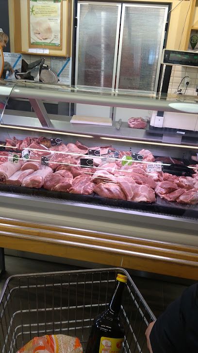 Delikatesy Centrum, sklep przy dworcu Jędrzejów