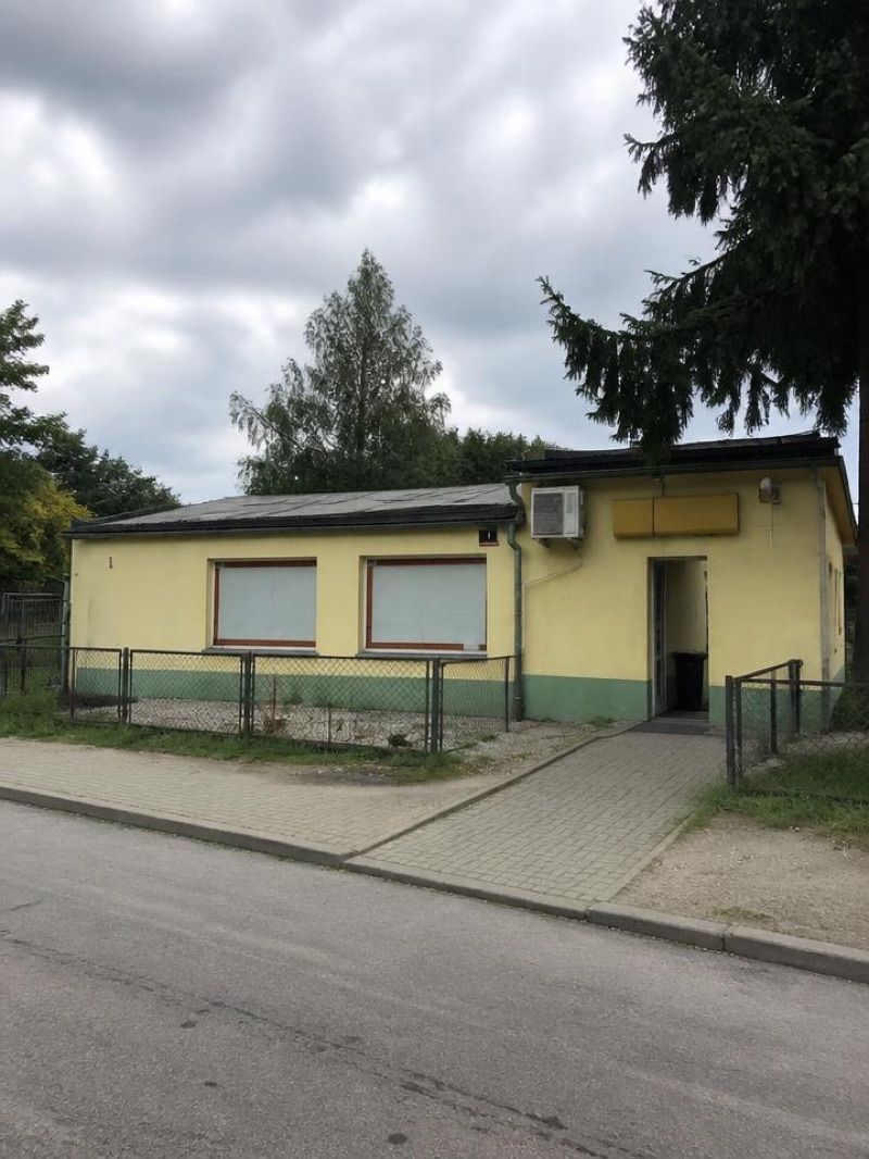 Sklep Spożywczy „OLA”, sklep przy dworcu Jelenia Góra Cieplice