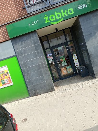 Żabka, sklep przy dworcu Łódź Kaliska