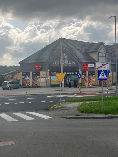 Top Sklepy, sklep przy dworcu Kęty