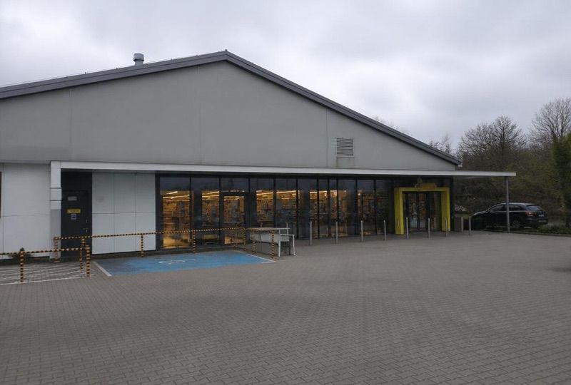 Biedronka, sklep przy dworcu Kolbuszowa