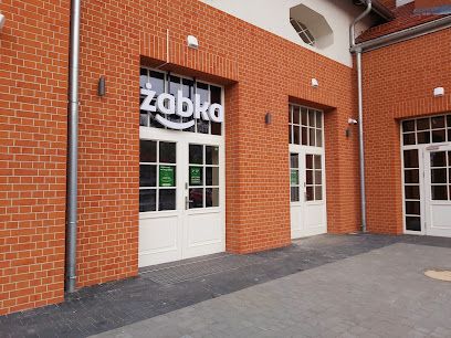 Żabka | Prosto z pieca, sklep przy dworcu Kołobrzeg