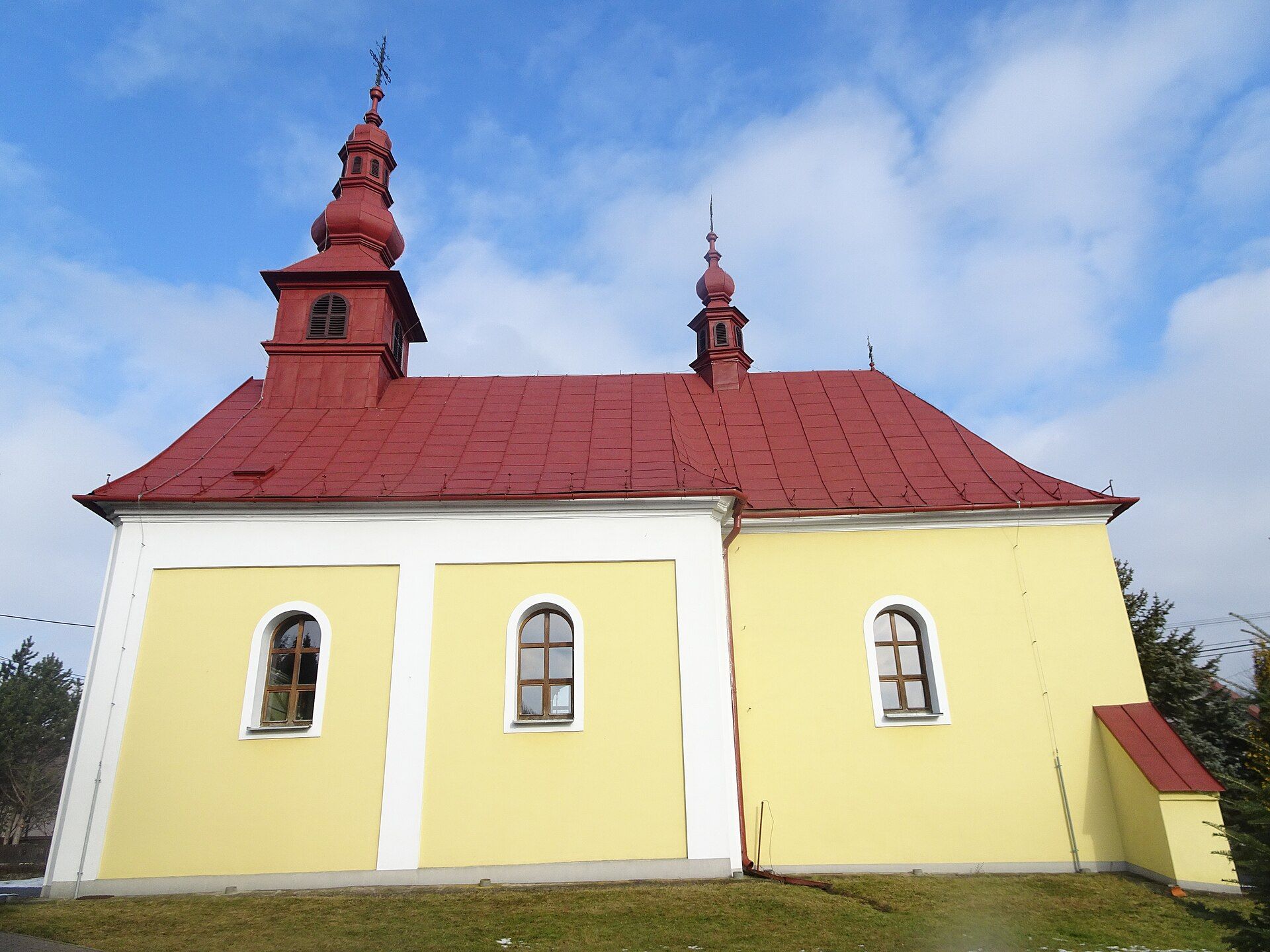 Kościół Rzymskokatolicki, atrakcja w pobliżu dworca Koniecpol Centrum