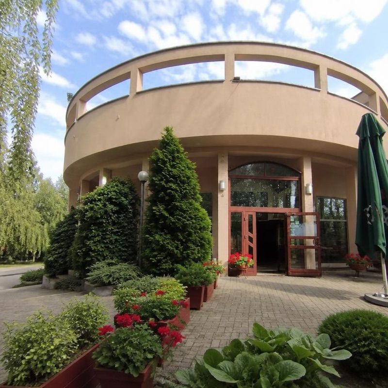 Restauracja Pizzeria Italia, okolice dworca Konin