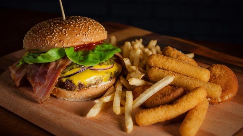 Burger & Pizza Kraśnik, okolice dworca Kraśnik