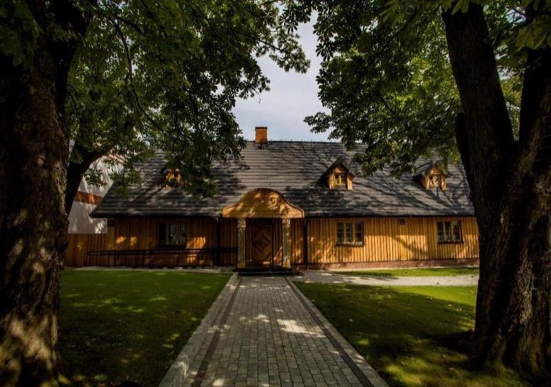 Dworek Modrzewiowy, nocleg blisko dworca Kraśnik