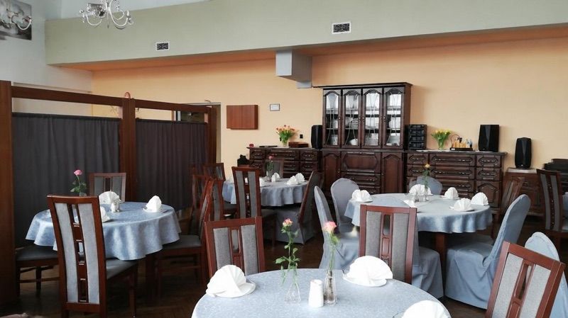Restauracja Frykas Sławomir Karcz, okolice dworca Krzeszowice