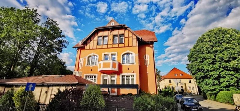 Willa San Remo, hotel blisko dworca Kudowa-Zdrój