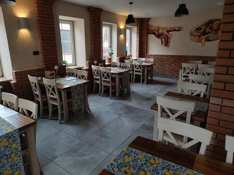 Papa Doriano Ristorante, okolice dworca Kutno