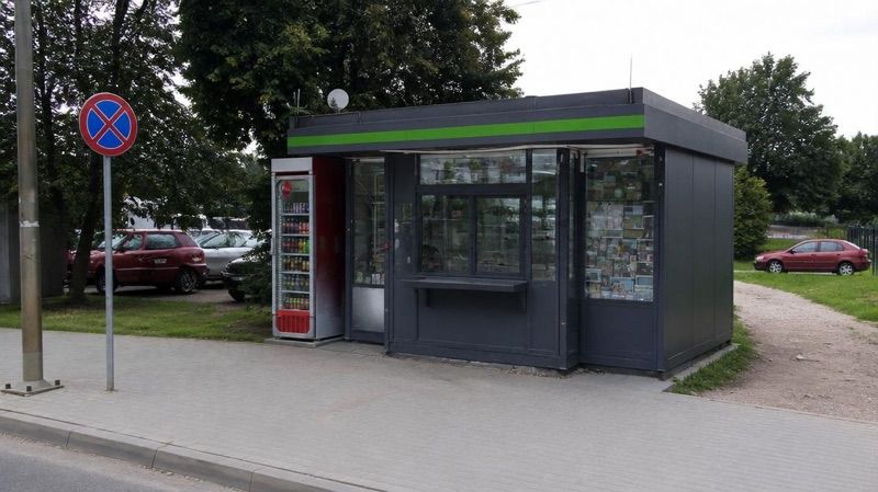 Kiosk RUCH, sklep przy dworcu Kutno