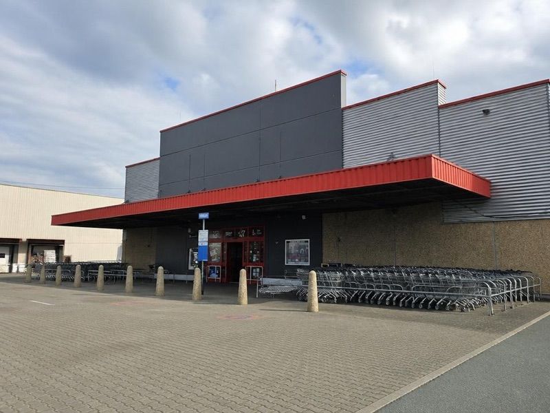 Kaufland, sklep przy dworcu Kutno