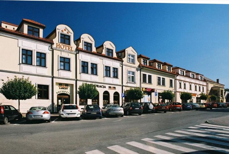 Hotel Vis a Vis Łańcut, hotel blisko dworca Łańcut