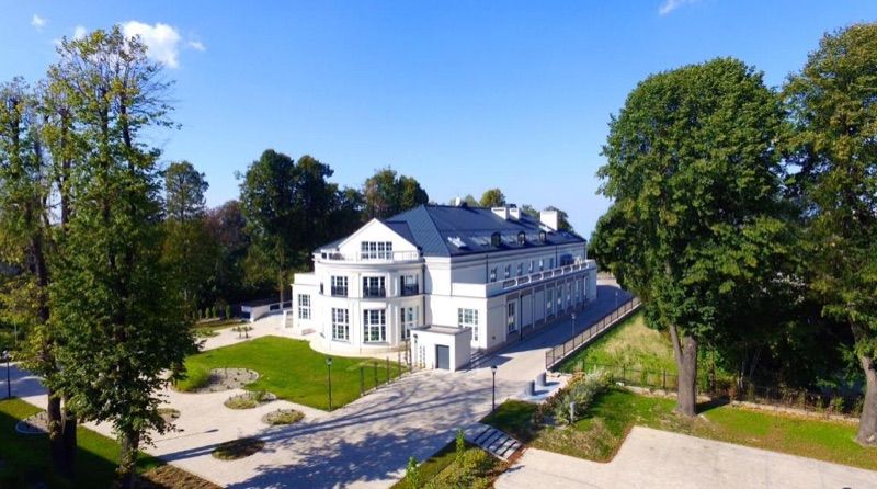 Hotel Sokół Wellness & SPA, hotel blisko dworca Łańcut
