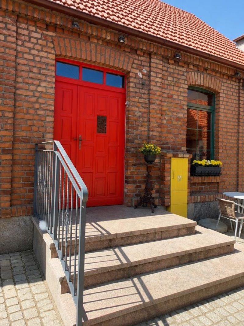 Restauracja PRZYPALONE, okolice dworca Łeba