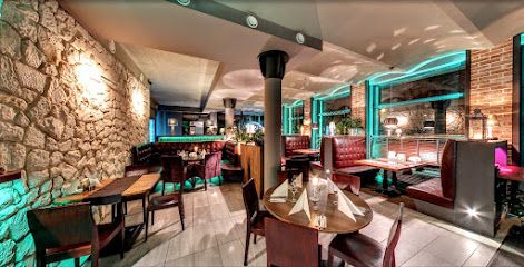 Restauracja Girasoli, sala bankietowa, pizza neapolitańska, okolice dworca Legionowo