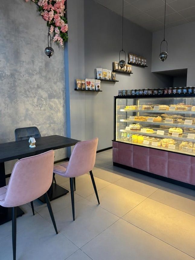 Fit Cake Legionowo, okolice dworca Legionowo