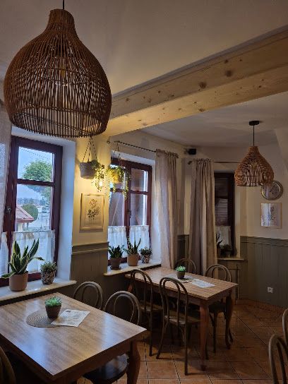 TRIO-BAR Restauracja Catering Leżajsk, okolice dworca Leżajsk