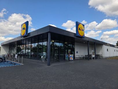 Lidl, sklep przy dworcu Łódź Chojny