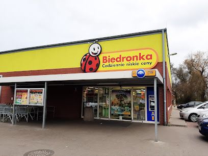 Biedronka, sklep przy dworcu Łódź Żabieniec